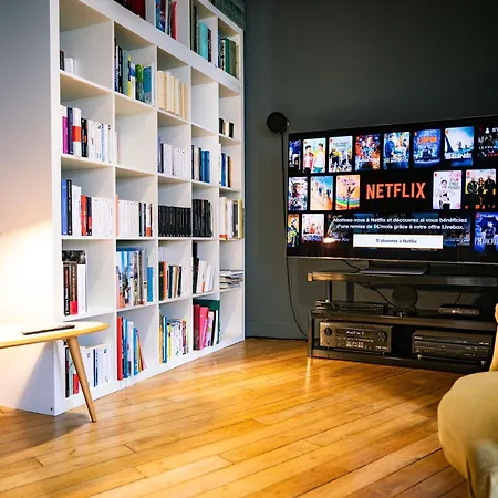 L'aneto - Charme Balcon Home-cinema *